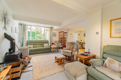 4 bedroom chalet for sale, Drakes Close, Hythe