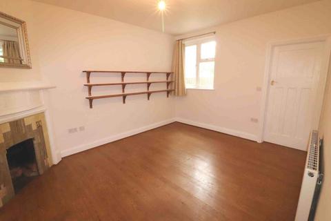 1 bedroom flat to rent, Selby Road, London