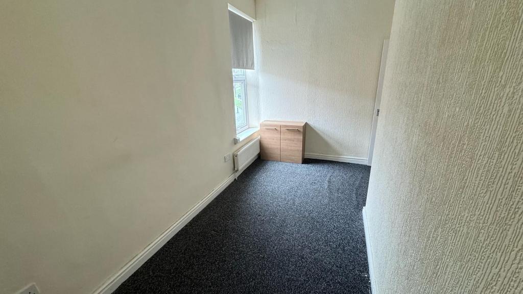 Frederick Street, Seaham SR7 3 bed flat to rent £412 pcm (£95 pw)