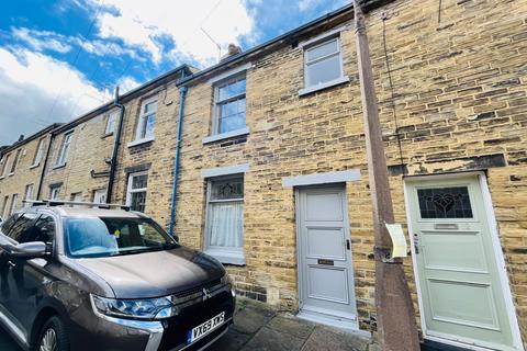 2 bedroom terraced house to rent, Whitlam Street, Shipley, West Yorkshire, BD18