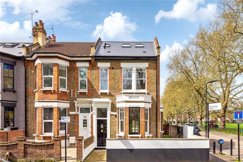 5 bedroom end of terrace house to rent, Chatsworth Road, London, E5