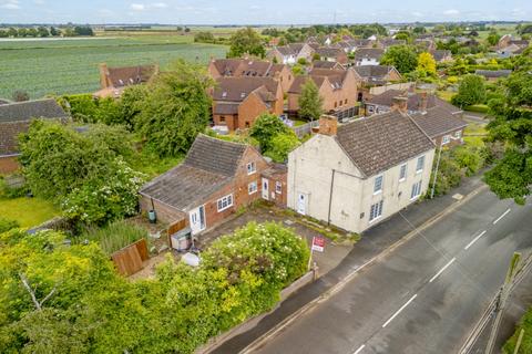 4 bedroom detached house for sale, South Street, Swineshead, Boston, Lincolnshire, PE20