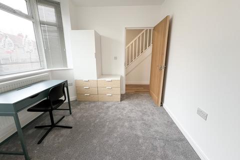 6 bedroom end of terrace house to rent, Filton, Bristol BS34
