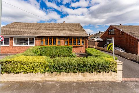 3 bedroom semi-detached bungalow for sale, Chantry Walk, Ashton-In-Makerfield, WN4