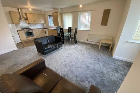 2 bedroom apartment to rent, Drayton Street, Manchester M15