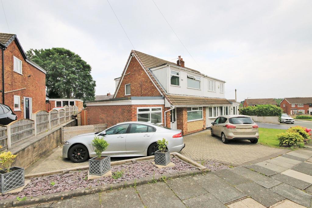 Forres Grove, Garswood, Wigan, WN4 0SY 3 bed semidetached house for