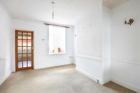 50 Lancaster Road, Kettering, NN16 8PB