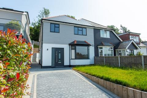 18 Malvern Meadow, Temple Ewell, Dover, CT16 3AH