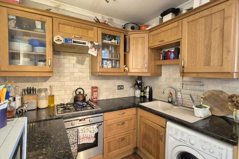 2 bedroom flat for sale, 5c Villiers Road, TW7 4HW