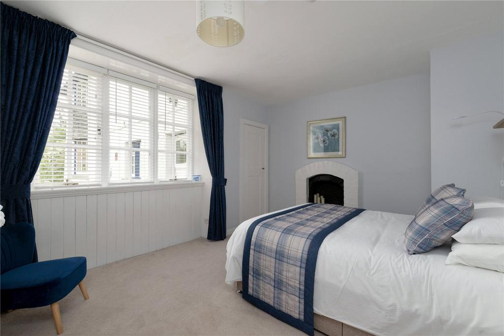 Apartment - Bedroom