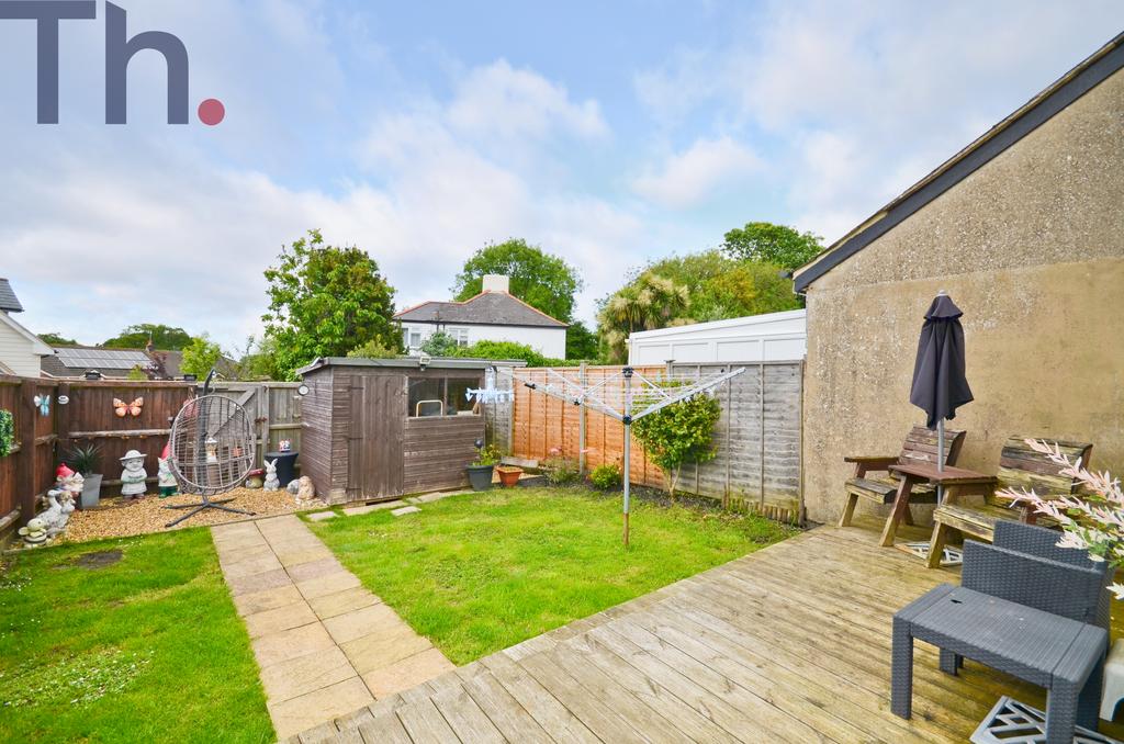 Rear Garden (2).JPG