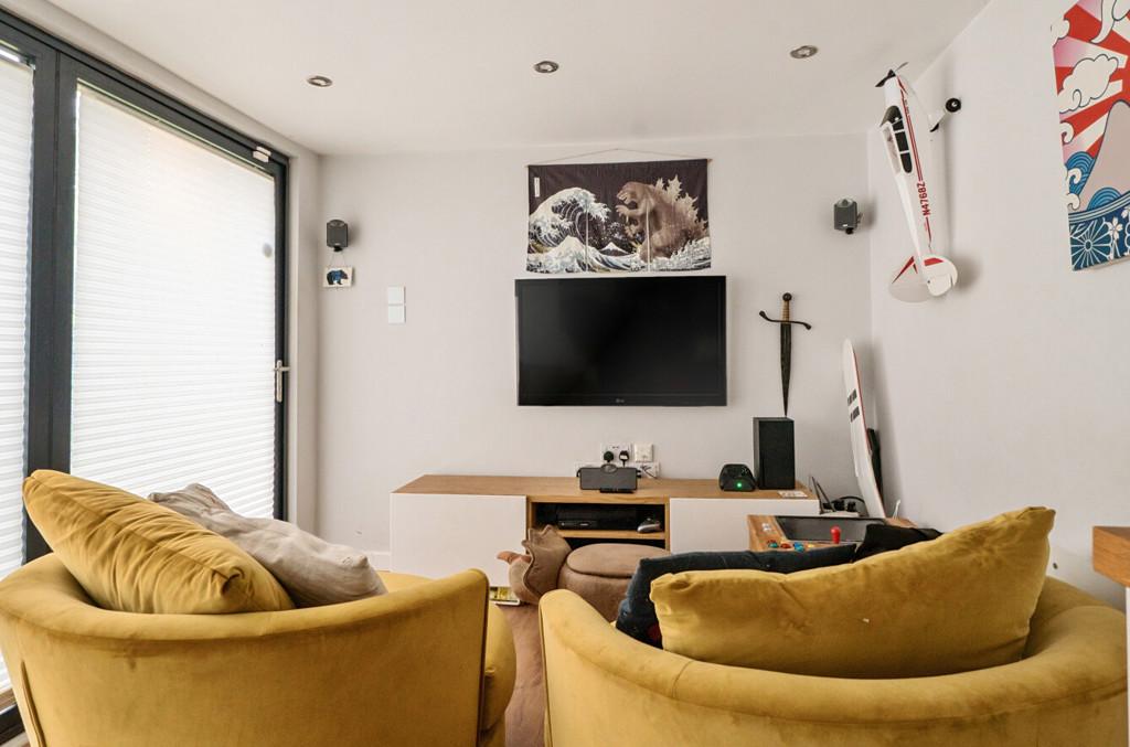 Studio/Office
