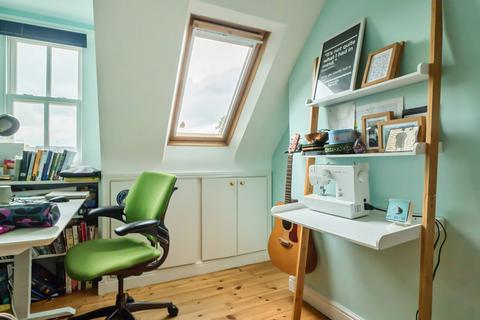 13 Abbey Road, Oxford, OX2 0AD
