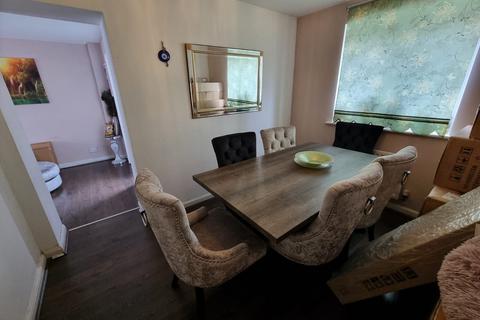 4 bedroom townhouse for sale, Humberstone Lane, Leicester, LE4