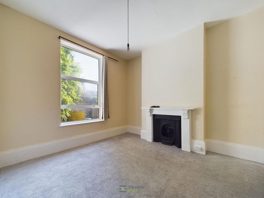 St. Ronans Road, Southsea, PO4 1 bed semidetached house to rent £895