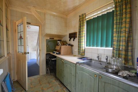 2 bedroom semi-detached house for sale, Kingsway, King's Lynn PE30