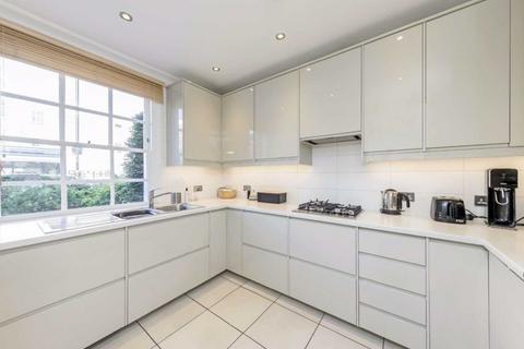 4 bedroom terraced house to rent, St Johns Wood Terrace, St John's Wood, London, NW8