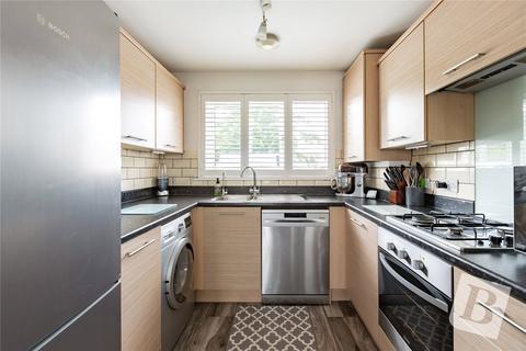 17 Rainbow Gardens, Dartford, DA1 5RF