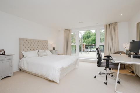 3 bedroom apartment for sale, Richmond TW10