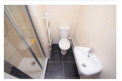 4 bedroom terraced house to rent, Coventry CV2