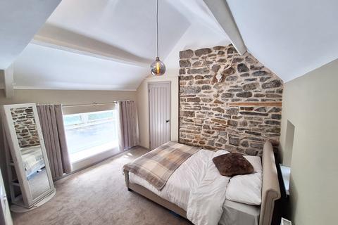 3 bedroom end of terrace house for sale, High Street, Swansea SA11