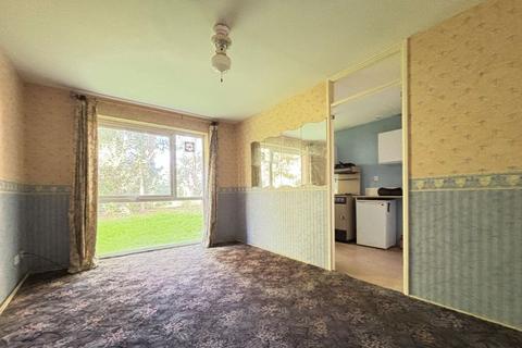 1 bedroom flat for sale, 14 Lakeside Place, London Colney, St. Albans, Hertfordshire, AL2 1PZ