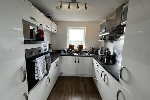 2 bedroom flat to rent, Cable Place, Hunslet, Leeds, West Yorkshire, UK, LS10