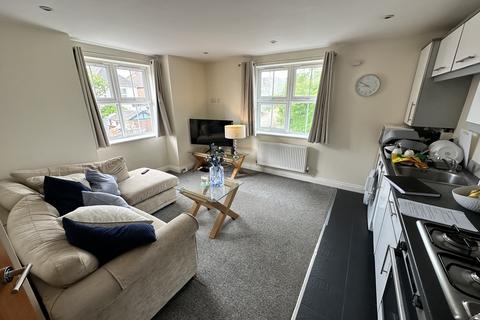2 bedroom apartment to rent, 77 Churchill Road , POOLE BH12