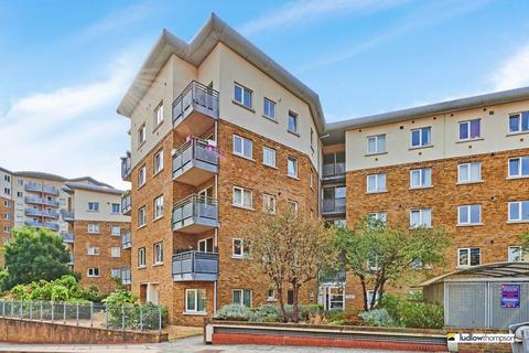 2 bedroom flat to rent, 3 Pancras Way, London E3