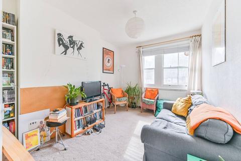 1 bedroom flat to rent, Victoria Crescent, Gipsy Hill, London, SE19