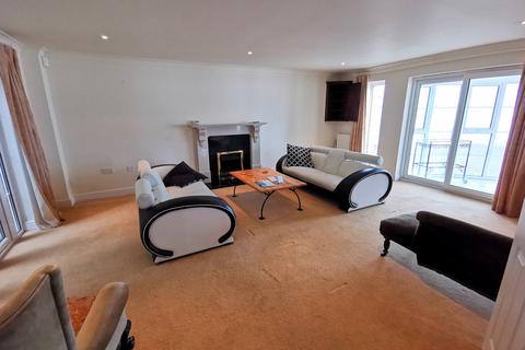 4 bedroom detached house for sale, The Boat House West Mersea, CO5 8AD