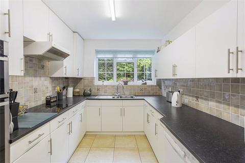 3 bedroom apartment for sale, Grove Road, Beaconsfield, Buckinghamshire, HP9