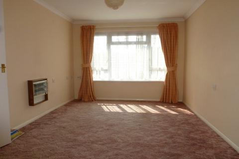 1 bedroom flat to rent, Newbury Close, Cliffe Woods, ME3 8HU