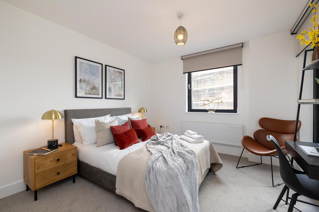 Waterfront 1 Bed 7 L7 A9621.jpg