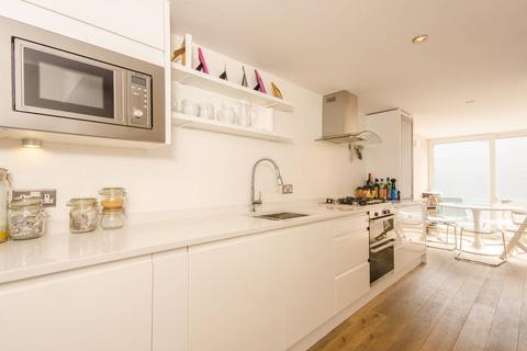 3 bedroom mews for sale, Ruston Mews, Notting Hill, London, W11