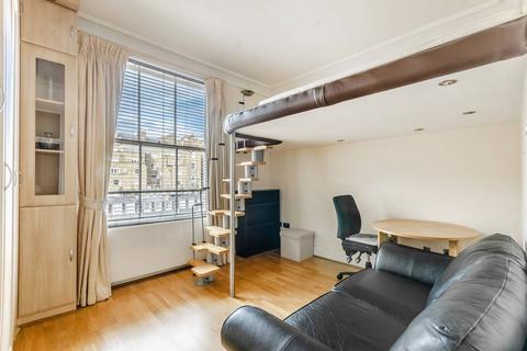 Studio to rent, Queen's Gate, South Kensington, London, SW7