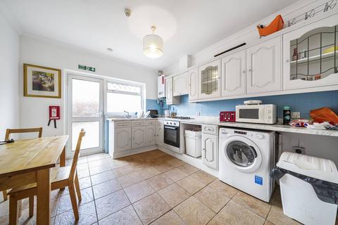4 bedroom terraced house for sale, Fountain Road, Tooting Broadway, London, SW17