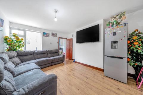 18 Dorset Road, Mitcham, CR4 3ES