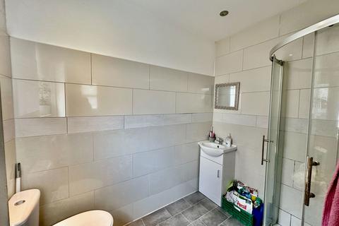 4 bedroom end of terrace house for sale, Chestnut Avenue, Queens Road, Hull HU5