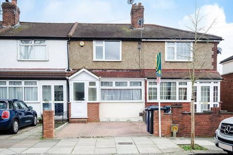 2 bedroom house to rent, Empire Road, Perivale, Greenford, UB6
