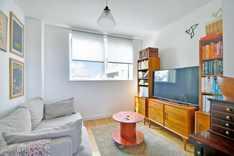 1 bedroom apartment for sale, at Lennard Lodge, 19 Lennard Road, London CR0