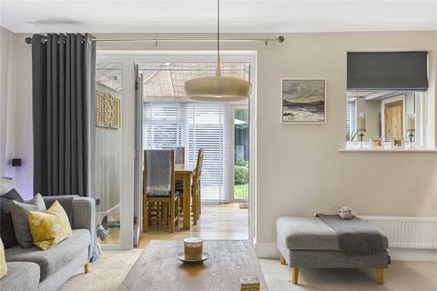 16 Fairfax Close, Thame, OX9 3XE