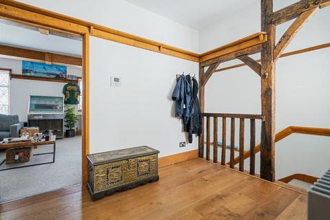 3 bedroom duplex for sale, High Street, Pinner Village