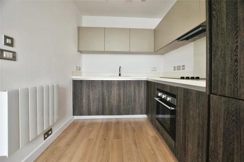 Studio to rent, Canside, Chelmsford, Essex, CM1