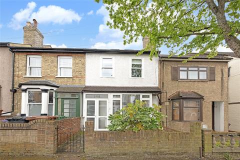 3 bedroom terraced house to rent, Gloucester Road, Walthamstow, London, E17