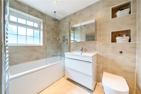 4 Albert Road, London, SE9 4SW