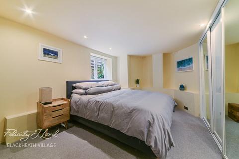 2 bedroom apartment for sale, Boyne Road, London