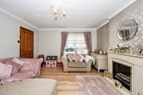 3 bedroom semi-detached house for sale, Bratton Close, Wigan, WN3