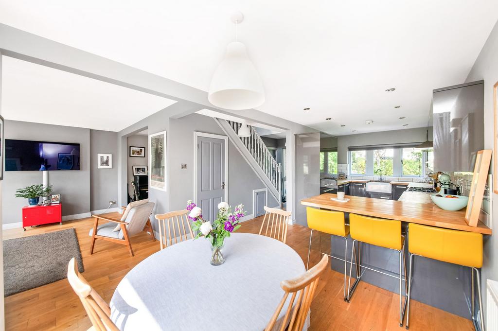 Open plan dining kitchen