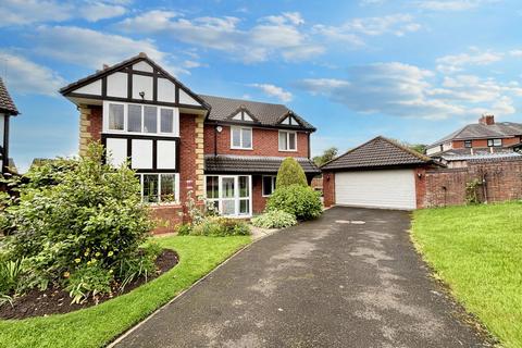 4 bedroom detached house for sale, Worsley, Manchester M28